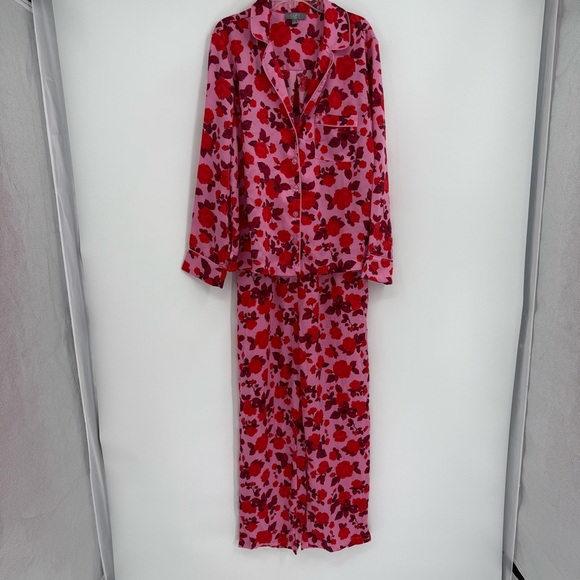 Loft Pajamas Red Pink 2 piece set Satin Woman’s Size Medium Floral collared - Picture 9 of 9